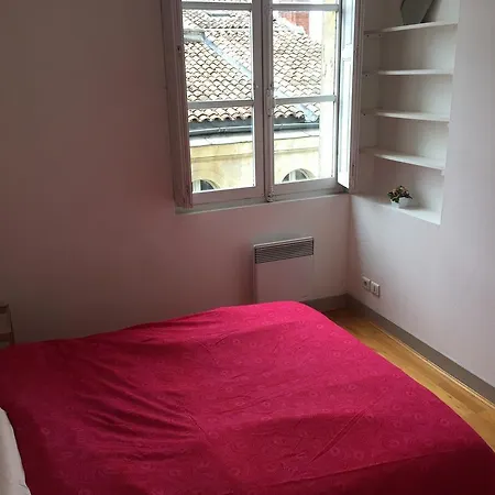 Apartment Porte De Bourgogne *